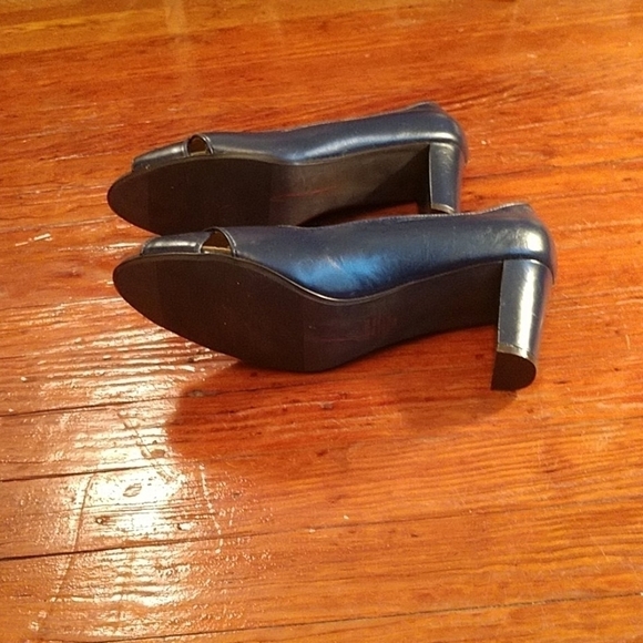 Terry Lewis Blue Open Toe Heels Sz 9.5W - Picture 6 of 6